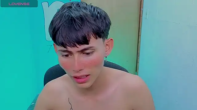 Snapshot of tanjiro_cute chatting on May 9, 2026, 3:54 am tanjiro cute online show from May 9, 2026, 3:54 am