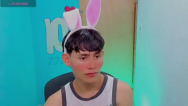 Snapshot of tanjiro_cute chatting on May 16, 2026, 3:49 am tanjiro cute online show from May 16, 2026, 3:49 am