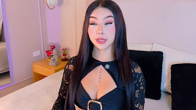 EymiCuper online show from January 17, 2026, 7:50 pm