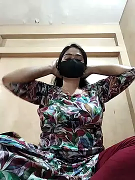 Magical Girl- online show from October 27, 2025, 4:24 am