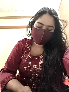 Magical Girl- online show from October 9, 2025, 3:40 am