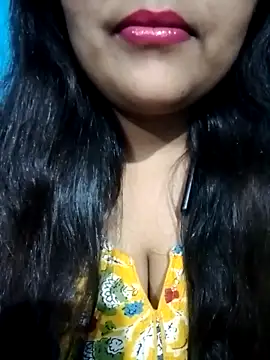 Love-Veronica online show from February 16, 2026, 12:48 pm