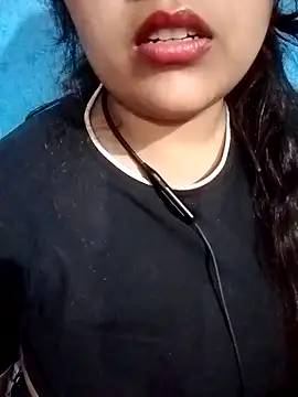 Love-Veronica online show from March 22, 2026, 8:38 am