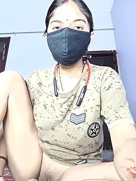 Amzing-Couple online show from September 26, 2025, 4:36 pm
