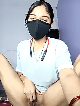 Snapshot of Amzing-Couple chatting on October 23, 2025, 5:00 pm Amzing-Couple online show from October 23, 2025, 5:00 pm