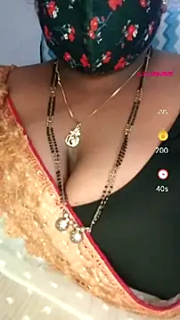 Snapshot of Sexy_Radhikaa chatting on July 2, 2026, 3:29 pm Sexy Radhikaa online show from July 2, 2026, 3:29 pm
