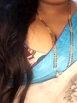 Sexy Radhikaa online show from December 14, 2025, 2:44 pm