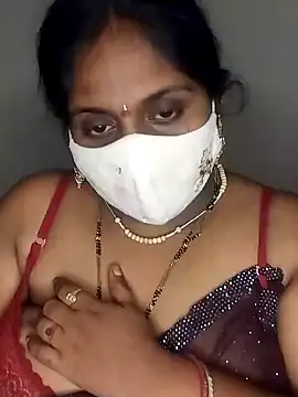 Sexy Radhikaa online show from March 10, 2025, 7:07 pm