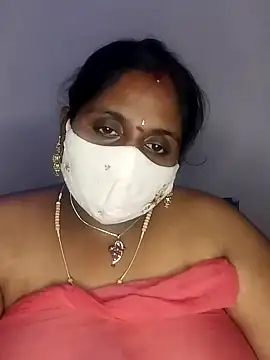 Sexy Radhikaa online show from March 18, 2025, 8:37 pm