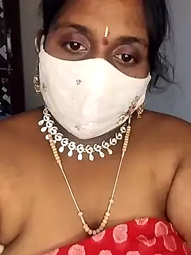 Sexy Radhikaa online show from March 18, 2025, 7:22 am