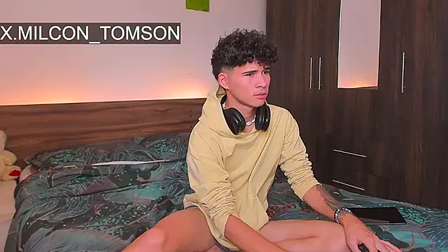 Milcon Thomson online show from September 21, 2025, 8:14 pm