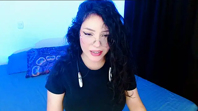 Snapshot of DollCam__ chatting on October 7, 2025, 11:17 pm DollCam online show from October 7, 2025, 11:17 pm