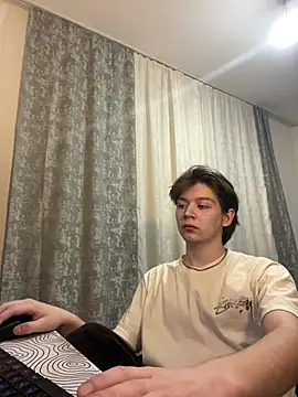W N G S online show from March 21, 2025, 7:24 pm