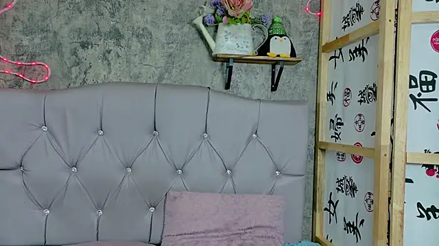 Snapshot of Megan_sophia2 chatting on October 16, 2025, 10:45 am Megan sophia2 online show from October 16, 2025, 10:45 am