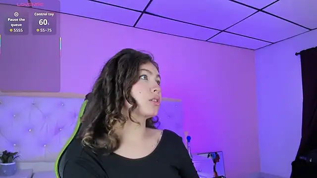 mariie tayy online show from October 1, 2025, 8:02 pm