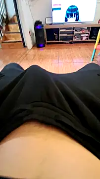 Snapshot of tula_chyk chatting on October 8, 2025, 12:07 pm tula chyk online show from October 8, 2025, 12:07 pm