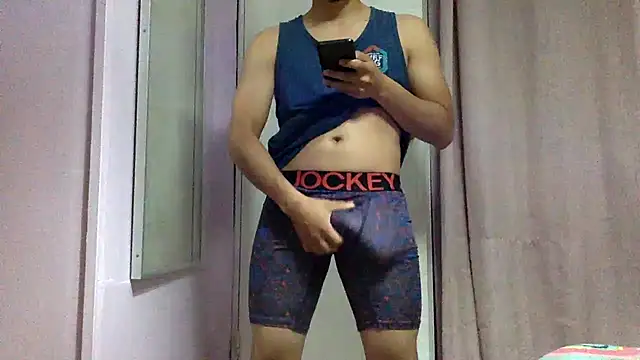 Snapshot of tula_chyk chatting on October 30, 2025, 2:21 am tula chyk online show from October 30, 2025, 2:21 am