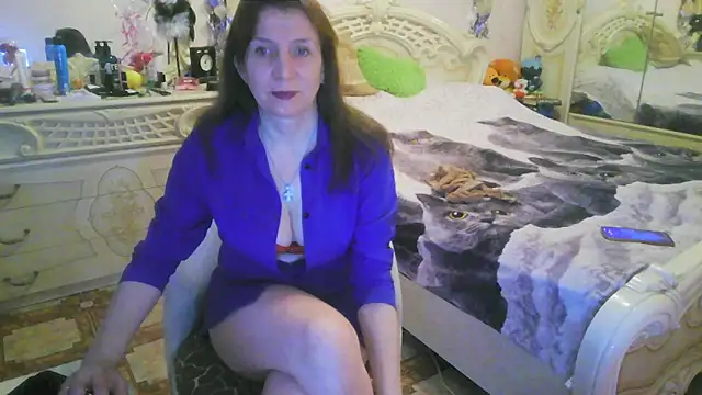 Snapshot of Debra_Phoenix chatting on May 4, 2026, 10:12 pm Debra Phoenix online show from May 4, 2026, 10:12 pm