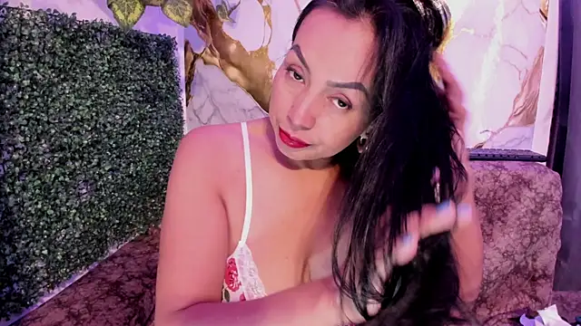 Snapshot of MeleekXXX_ chatting on July 25, 2026, 8:15 pm MeleekXXX online show from July 25, 2026, 8:15 pm