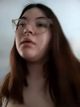 fresitaju online show from November 16, 2025, 7:18 pm