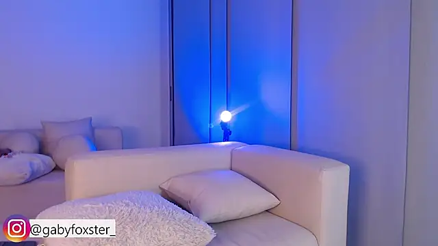 gabyfoxster online show from January 10, 2026, 5:36 am