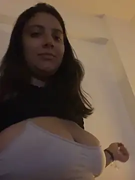 xBubblyBarbiexx online show from November 4, 2025, 3:10 am