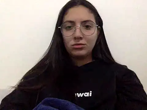 Snapshot of xBubblyBarbiexx chatting on May 13, 2026, 3:13 am xBubblyBarbiexx online show from May 13, 2026, 3:13 am