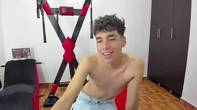 Harry LatinBoy online show from January 9, 2025, 8:01 pm