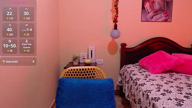 sara florez1 online show from March 21, 2025, 2:18 pm