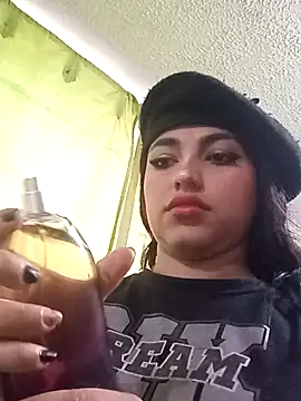 Snapshot of Naomy_veracruz_ chatting on November 16, 2025, 12:21 pm Naomy veracruz online show from November 16, 2025, 12:21 pm