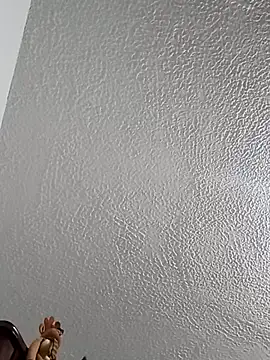 Naomy veracruz  online show from January 6, 2026, 10:41 am