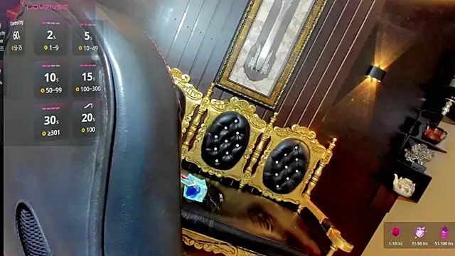 Alessa mullen online show from November 18, 2025, 3:21 am