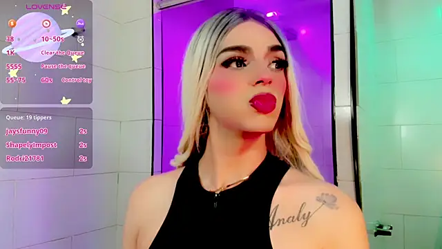Snapshot of Alessa_mullen chatting on June 5, 2026, 6:52 am Alessa mullen online show from June 5, 2026, 6:52 am