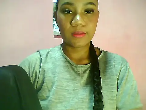 Fariana01 online show from February 11, 2025, 10:39 pm