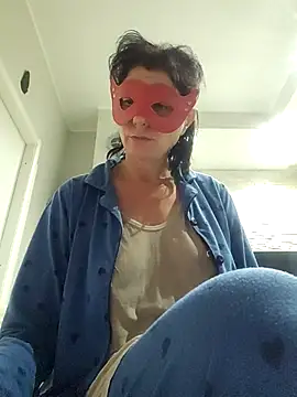 Snapshot of Vagabondainnamorata chatting on November 25, 2025, 3:51 am Vagabondainnamorata online show from November 25, 2025, 3:51 am