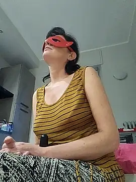 Snapshot of Vagabondainnamorata chatting on November 24, 2025, 3:45 pm Vagabondainnamorata online show from November 24, 2025, 3:45 pm