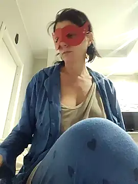 Snapshot of Vagabondainnamorata chatting on November 15, 2025, 4:05 am Vagabondainnamorata online show from November 15, 2025, 4:05 am