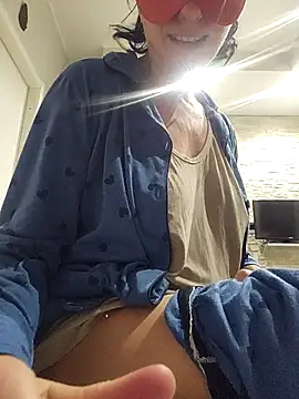 Snapshot of Vagabondainnamorata chatting on November 2, 2025, 4:50 am Vagabondainnamorata online show from November 2, 2025, 4:50 am