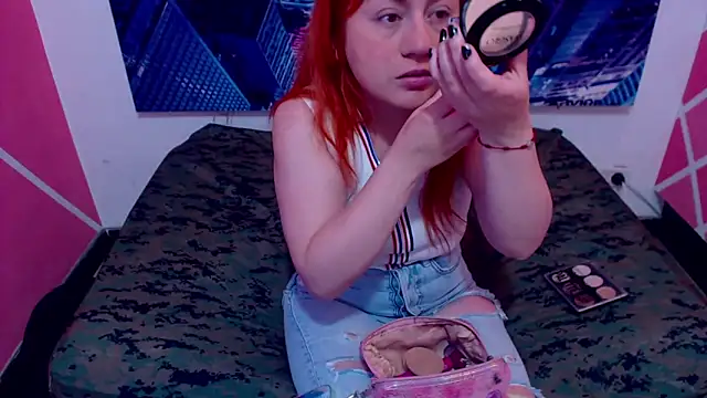 XxMiaSexxyHotxX online show from December 4, 2025, 2:16 pm