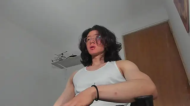 Snapshot of AngelBennet_ chatting on March 18, 2025, 3:34 am AngelBennet online show from March 18, 2025, 3:34 am