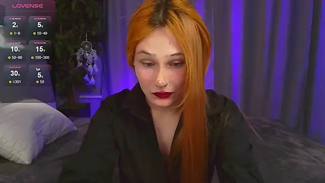 Snapshot of Kleo_Godde chatting on February 6, 2025, 8:34 pm Kleo Godde online show from February 6, 2025, 8:34 pm