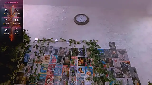 Snapshot of Kleo_Godde chatting on December 2, 2025, 10:44 pm Kleo Godde online show from December 2, 2025, 10:44 pm