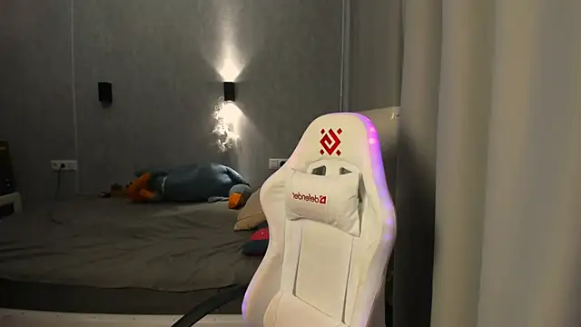 Snapshot of Kleo_Godde chatting on October 11, 2025, 1:17 am Kleo Godde online show from October 11, 2025, 1:17 am