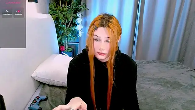 Snapshot of Kleo_Godde chatting on February 15, 2025, 9:06 pm Kleo Godde online show from February 15, 2025, 9:06 pm
