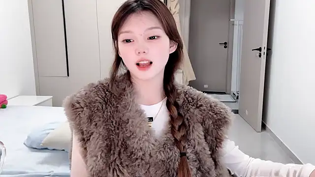 Snapshot of yangyang-1115 chatting on October 29, 2025, 4:06 pm yangyang-1115 online show from October 29, 2025, 4:06 pm