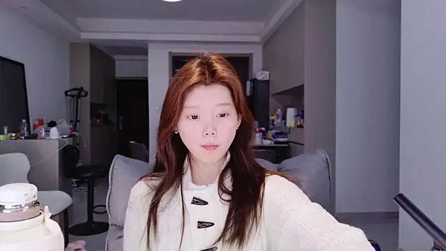 yangyang-1115 online show from February 23, 2026, 12:50 pm