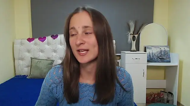 MichelLeee online show from October 14, 2025, 11:22 am