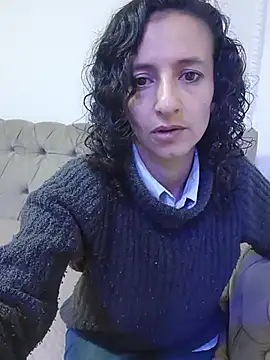 Snapshot of AriannaRussell_ chatting on June 19, 2026, 12:44 pm AriannaRussell online show from June 19, 2026, 12:44 pm