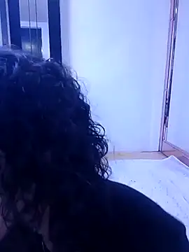 AriannaRussell  online show from July 27, 2026, 1:18 pm