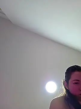 NeredaXxx online show from March 18, 2026, 9:37 pm